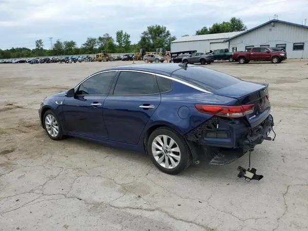 5XXGT4L31JG194105 2018 KIA OPTIMA - Image 2