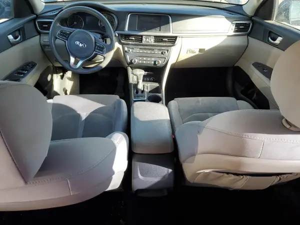 5XXGT4L31JG194895 2018 KIA OPTIMA - Image 8