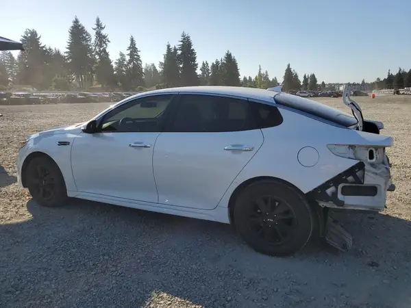 5XXGT4L31JG195366 2018 KIA OPTIMA - Image 2