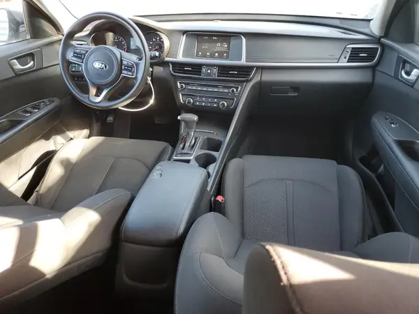5XXGT4L31JG195836 2018 KIA OPTIMA - Image 8