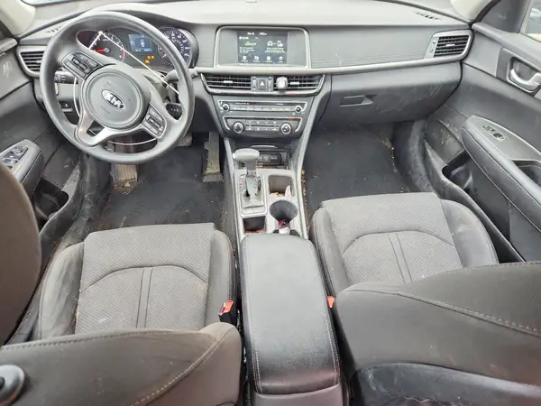 5XXGT4L31JG201621 2018 KIA OPTIMA - Image 8