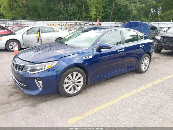 5XXGT4L31JG202929 2018 KIA OPTIMA - Image 2