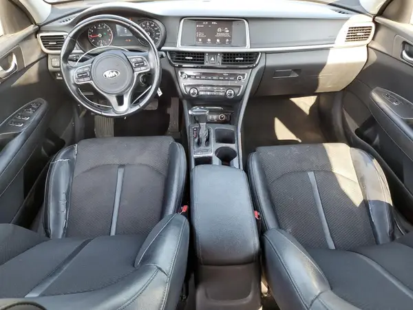5XXGT4L31JG203479 2018 KIA OPTIMA - Image 8
