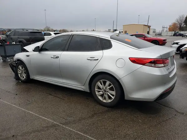 5XXGT4L31JG206074 2018 KIA OPTIMA - Image 2