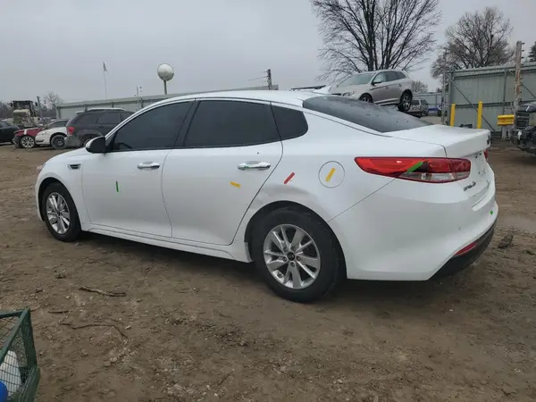 5XXGT4L31JG213168 2018 KIA OPTIMA - Image 2