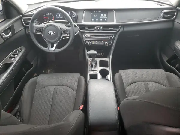 5XXGT4L31JG213168 2018 KIA OPTIMA - Image 8