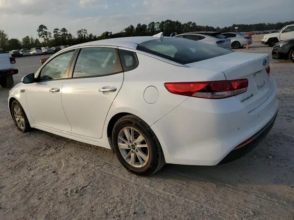 5XXGT4L31JG215146 2018 KIA OPTIMA - Image 2
