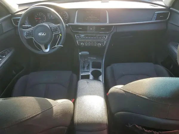 5XXGT4L31JG215308 2018 KIA OPTIMA - Image 8
