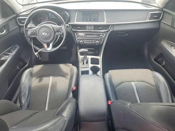 5XXGT4L31JG215552 2018 KIA OPTIMA - Image 8