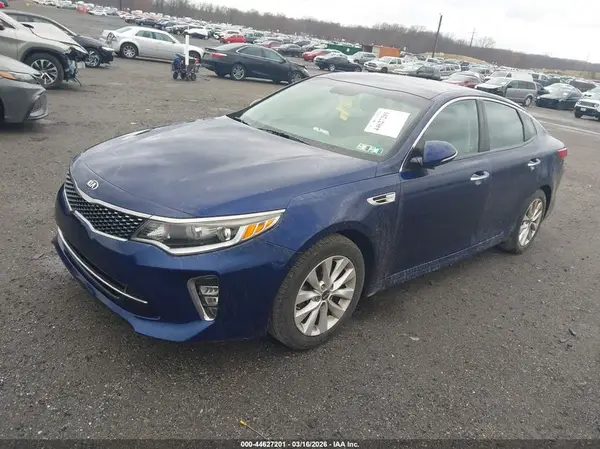 5XXGT4L31JG217141 2018 KIA OPTIMA - Image 2