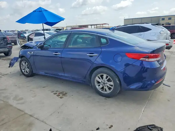 5XXGT4L31JG217575 2018 KIA OPTIMA - Image 2