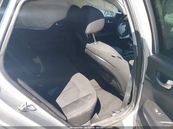 5XXGT4L31JG218287 2018 KIA OPTIMA - Image 8