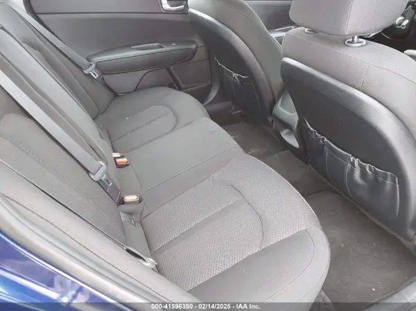 5XXGT4L31JG220010 2018 KIA OPTIMA - Image 8