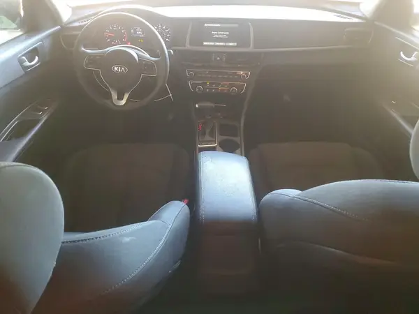 5XXGT4L31JG222565 2018 KIA OPTIMA - Image 8