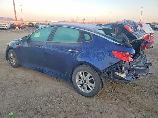 5XXGT4L31JG223618 2018 KIA OPTIMA - Image 2
