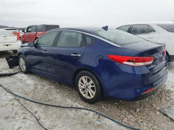 5XXGT4L31JG224445 2018 KIA OPTIMA - Image 2