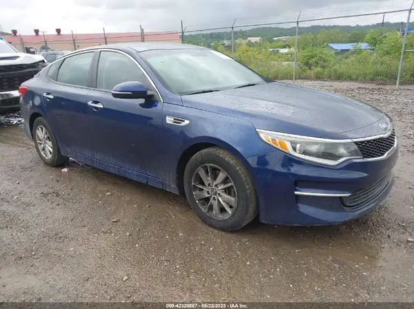 5XXGT4L31JG229418 2018 KIA OPTIMA - Image 1