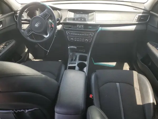 5XXGT4L31JG229693 2018 KIA OPTIMA - Image 8