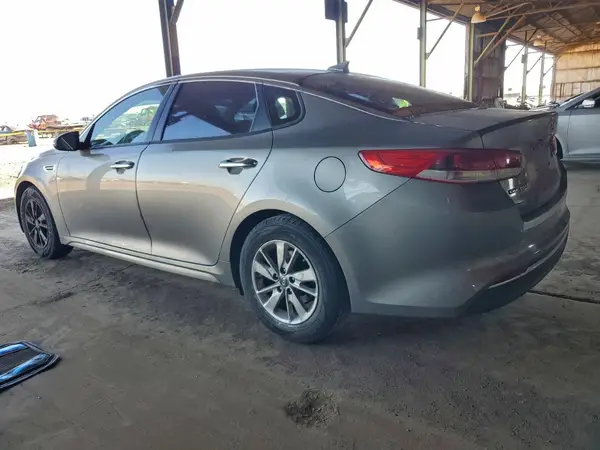 5XXGT4L31JG230925 2018 KIA OPTIMA - Image 2