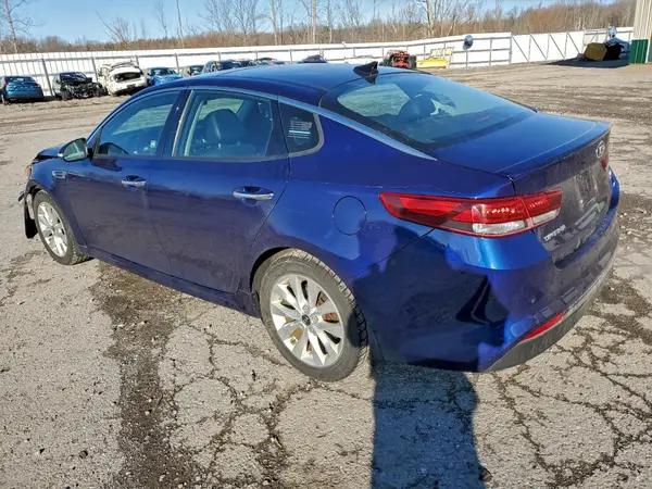 5XXGT4L31JG232898 2018 KIA OPTIMA - Image 2