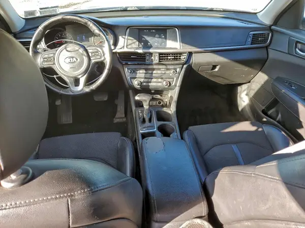 5XXGT4L31JG232898 2018 KIA OPTIMA - Image 8