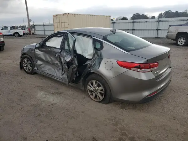 5XXGT4L31JG238474 2018 KIA OPTIMA - Image 2