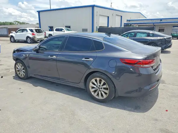 5XXGT4L31JG247837 2018 KIA OPTIMA - Image 2