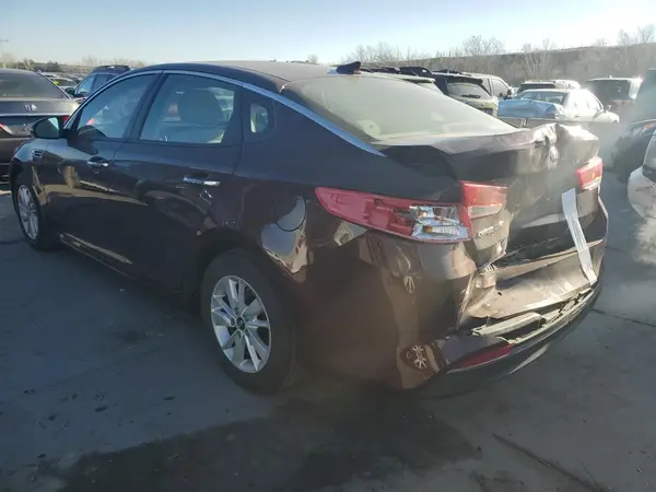 5XXGT4L31JG248874 2018 KIA OPTIMA - Image 2