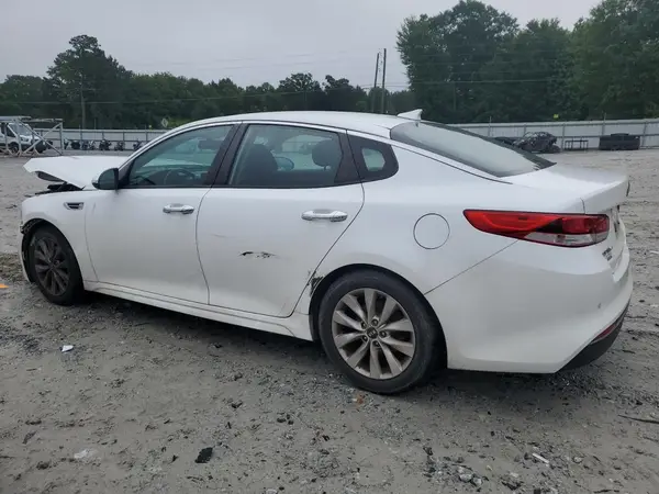 5XXGT4L31JG251127 2018 KIA OPTIMA - Image 2