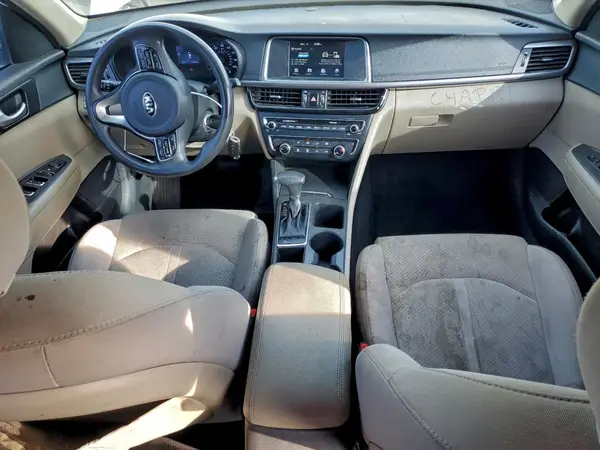 5XXGT4L31JG251869 2018 KIA OPTIMA - Image 8
