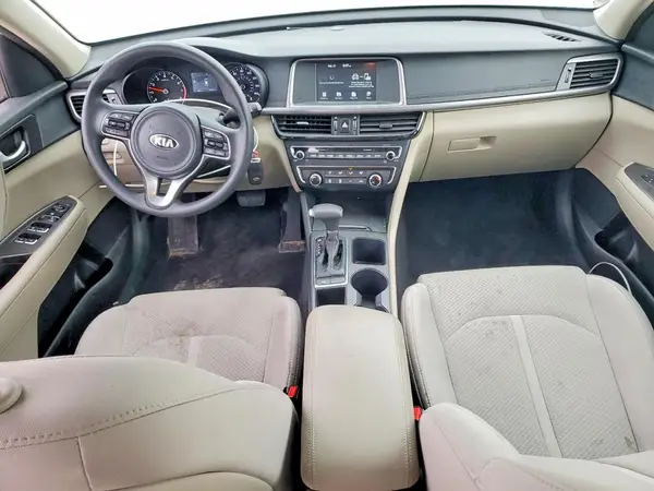5XXGT4L31JG255291 2018 KIA OPTIMA - Image 8