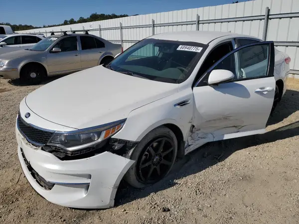5XXGT4L31JG256344 2018 KIA OPTIMA - Image 1