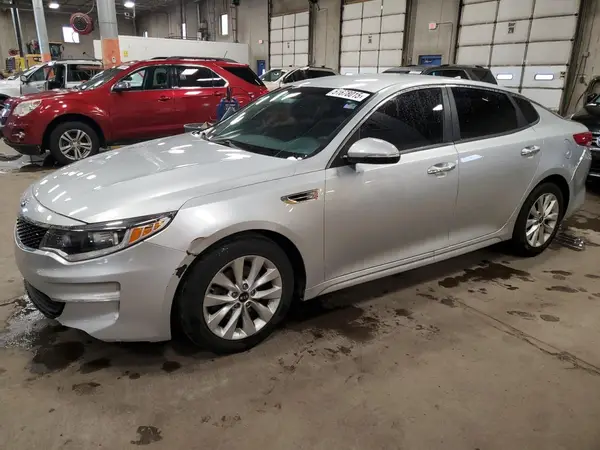 5XXGT4L31JG260572 2018 KIA OPTIMA - Image 1