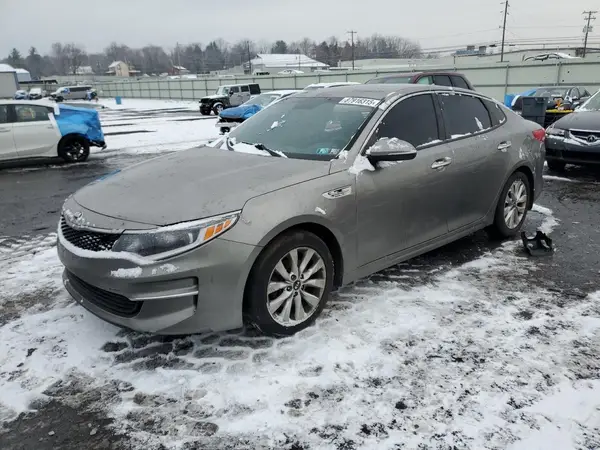 5XXGT4L31JG261883 2018 KIA OPTIMA - Image 1