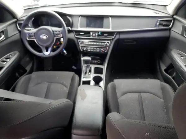5XXGT4L31JG261883 2018 KIA OPTIMA - Image 8
