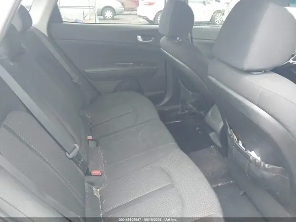 5XXGT4L31JG264038 2018 KIA OPTIMA - Image 8