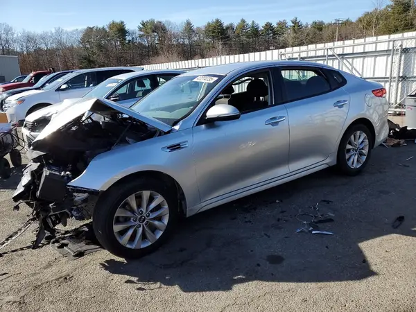 5XXGT4L31JG264721 2018 KIA OPTIMA - Image 1