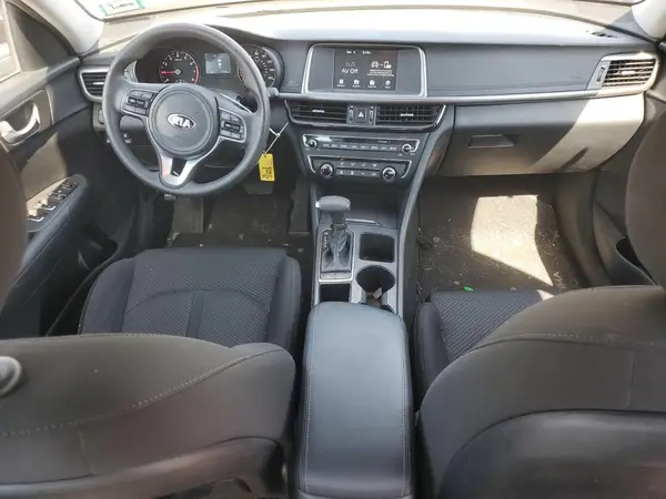 5XXGT4L31JG265044 2018 KIA OPTIMA - Image 8