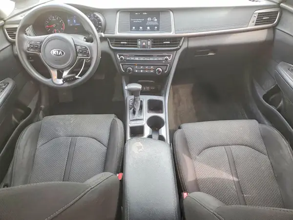 5XXGT4L31JG265481 2018 KIA OPTIMA - Image 8