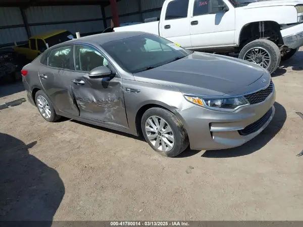 5XXGT4L31JG267408 2018 KIA OPTIMA - Image 1