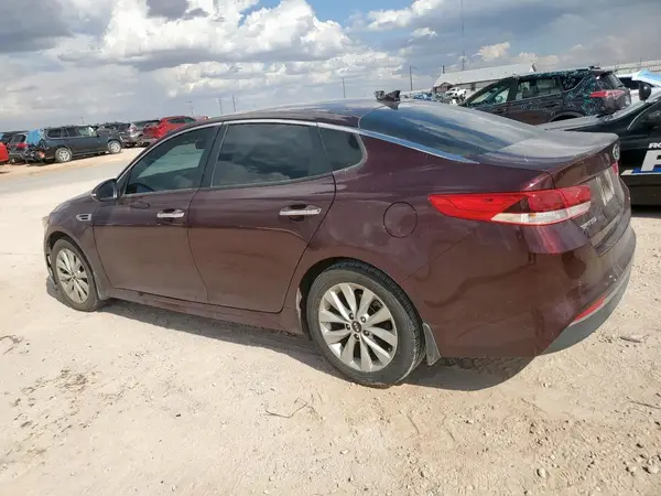 5XXGT4L31JG268932 2018 KIA OPTIMA - Image 2