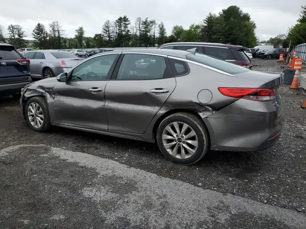 5XXGT4L31JG273791 2018 KIA OPTIMA - Image 2