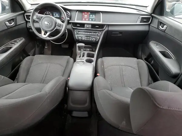 5XXGT4L31JG273791 2018 KIA OPTIMA - Image 8