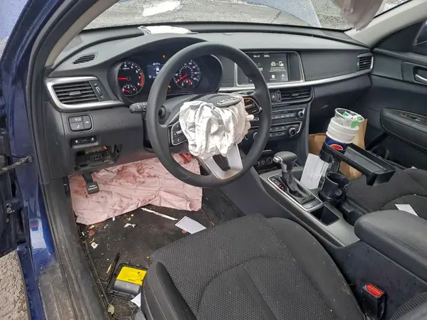 5XXGT4L31KG277647 2019 KIA OPTIMA - Image 8