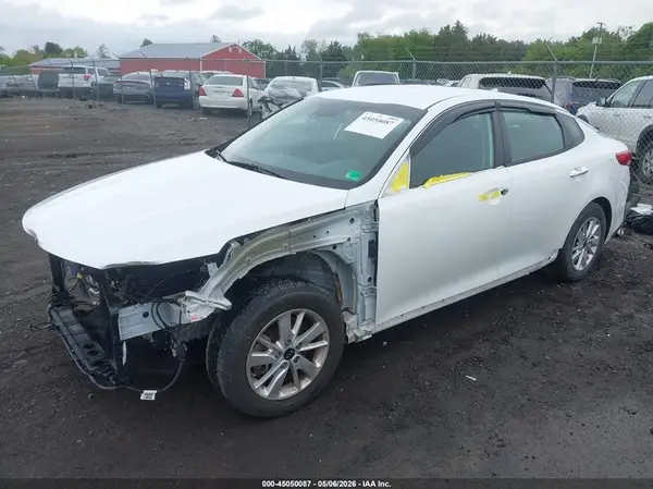5XXGT4L31KG278457 2019 KIA OPTIMA - Image 2