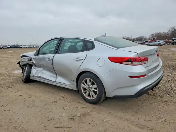 5XXGT4L31KG281701 2019 KIA OPTIMA - Image 2