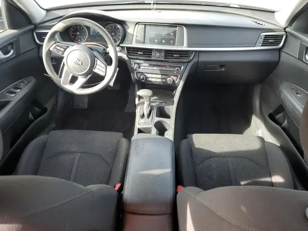 5XXGT4L31KG282038 2019 KIA OPTIMA - Image 8