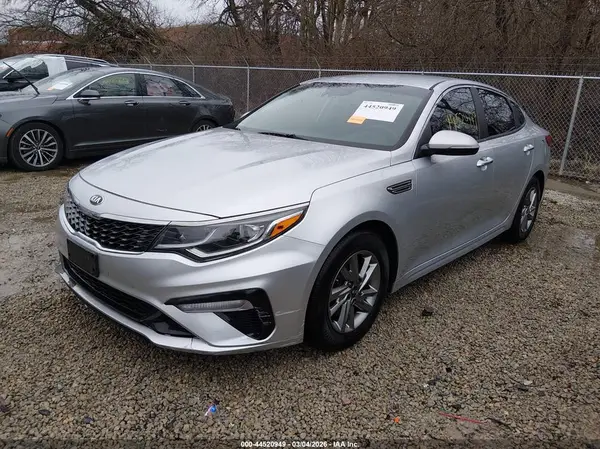 5XXGT4L31KG282959 2019 KIA OPTIMA - Image 2