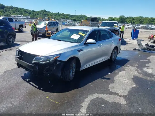 5XXGT4L31KG283853 2019 KIA OPTIMA - Image 2
