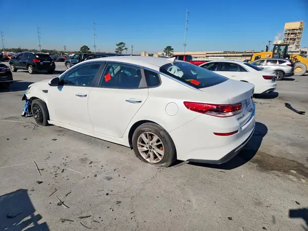 5XXGT4L31KG284498 2019 KIA OPTIMA - Image 2